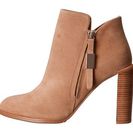 Incaltaminte Femei See by Chloe Heel with Metallic Detail Zip Bootie Beige