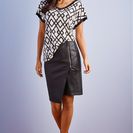 Fustă din imitaţie de piele 