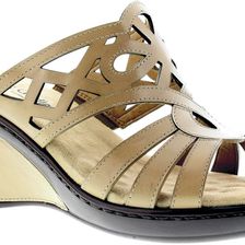 Walking Cradles Logan Nude