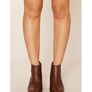 Incaltaminte Femei Forever21 Faux Leather Chelsea Booties Dark brown