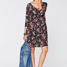 Rochie cu mâneci 3/4 