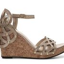 Incaltaminte Femei Adrienne Vittadini Chavi Wedge Sandal Gold 