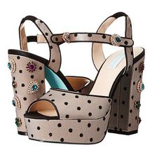 Incaltaminte Femei Betsey Johnson Wren Champagne Satin