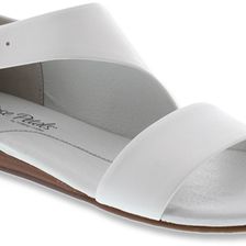 Walking Cradles Fleet White