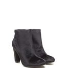 Incaltaminte Femei CheapChic Major Muse Chunky Velvet Booties Black