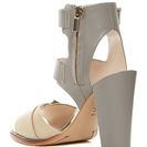 Incaltaminte Femei Kenneth Cole New York Shena Buckle Pump Lt Grey-Bone