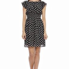 Rochie neagra de zi, Roh