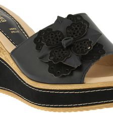 Azura Montanara Black