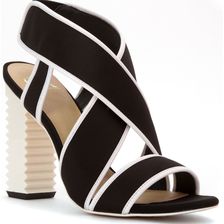 GX By Gwen Stefani Madison Black/White