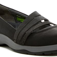 Ahnu Merritt Slip-On Flat BLK