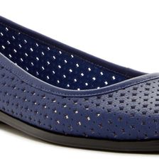 Aerosoles Between Us Flat DARK BLUE LEATHER