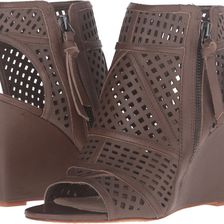 Vince Camuto Xabrina Earthline