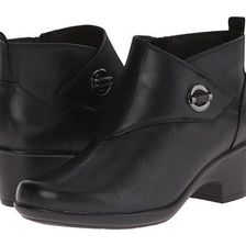 Incaltaminte Femei Clarks Malia Surf Black Leather