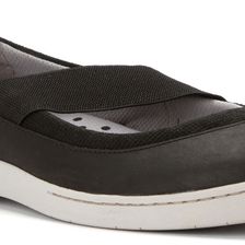 Ahnu Telegraph Leather Black