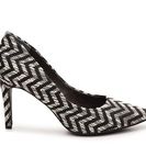 Incaltaminte Femei Seychelles Frequency Pump BlackWhite