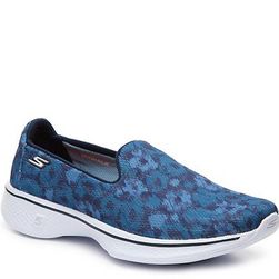 Incaltaminte Femei SKECHERS GOwalk 4 Flourish Slip-On Sneaker Blue Floral