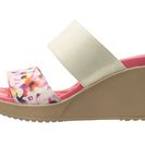 Incaltaminte Femei Crocs Leigh II 2-Strap Graphic Wedge StuccoGold