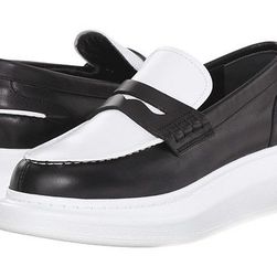 Incaltaminte Femei Alexander McQueen Scarpa Sport Pelle SGomma BlackWhite