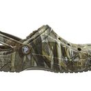 Incaltaminte Femei Crocs Winter Realtree Max5 Clog ChocolateChocolate