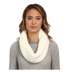 UGG Sequoia Twisted Solid Knit Snood Cream
