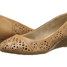 CL By Laundry Margaret Camel