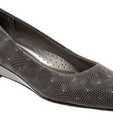 Trotters Lauren Dark Grey 3D Patent