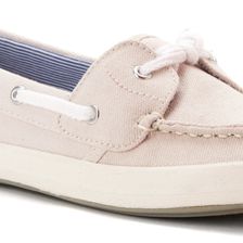 Eastland Skip Bone Canvas