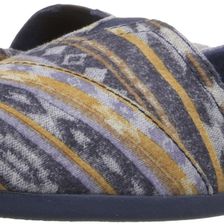 BOBS from SKECHERS Bobs Plush - Wonder Navy