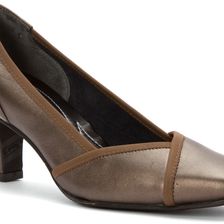 Walking Cradles Rayna Bronze Nappa