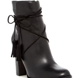 Incaltaminte Femei Vince Camuto Garrit Wraparound Lace Bootie BLACK 01