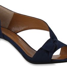 J. Renee Jaynnie Navy