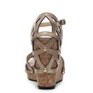 Incaltaminte Femei Adrienne Vittadini Chavi Wedge Sandal Gold 