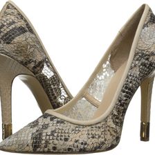 GUESS Babbitt Natural Multi Fabric