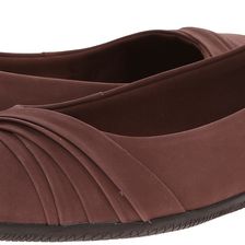 Walking Cradles Flick Tobacco Nubuck