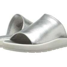 Steve Madden Favor Silver