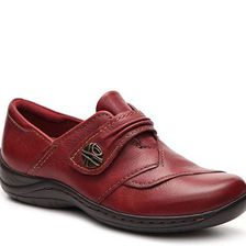 Incaltaminte Femei Earth Origins Savin Slip-On Burgundy