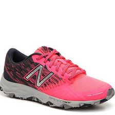 Incaltaminte Femei New Balance 690 v2 AT Lightweight Trail Running Shoe - Womens CoralGrey
