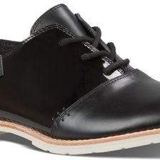 Ahnu Emery Black Patent