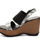 Incaltaminte Femei Callisto of California James Wedge Sandal BlackWhite