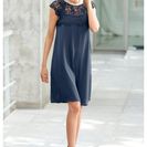 Rochie din şifon cu dantelă 