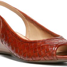 Naturalizer Canera Tan