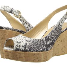 Stuart Weitzman Jean Natural Buck Molorrus