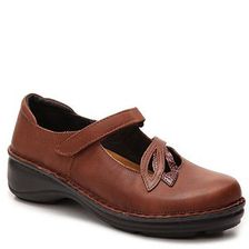 Incaltaminte Femei Naot Footwear Primrose Flat Cognac