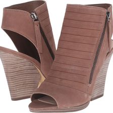 Vince Camuto Javette Smoke Taupe