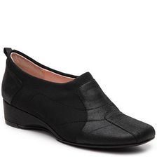 Incaltaminte Femei Taryn by Taryn Rose Kuss Slip-On Black