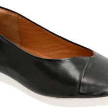 Clarks Feature Fest Black Leather