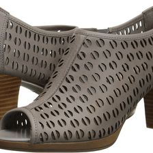 Bella-Vita Lake Dolphin