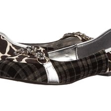 J. Renee Dolle Black/White