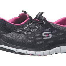 Incaltaminte Femei SKECHERS Gratis - Blissfully BlackWhite