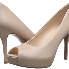 Nine West Qtpie Light Taupe Leather